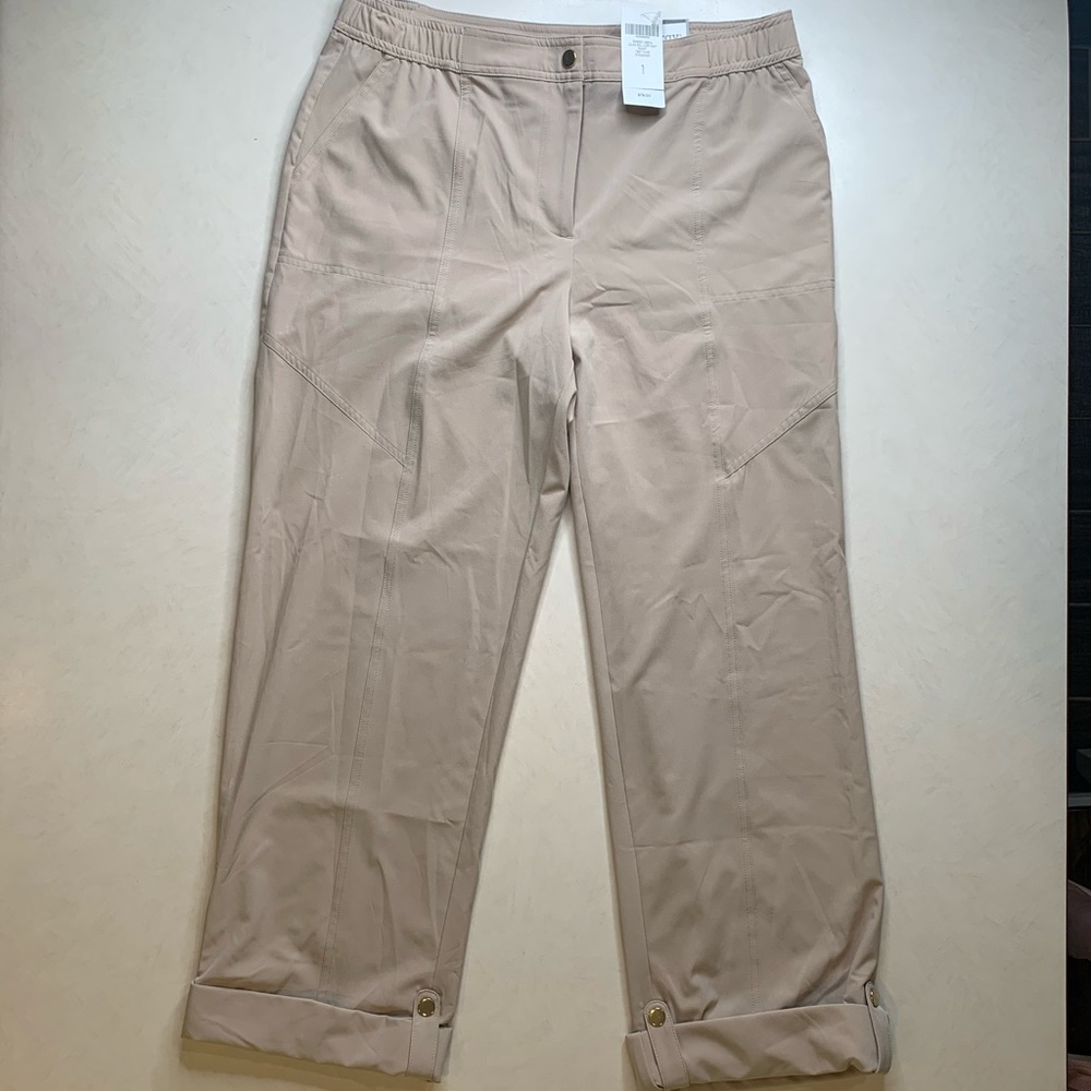 Zenergy by Chico’s casual pants. NWT